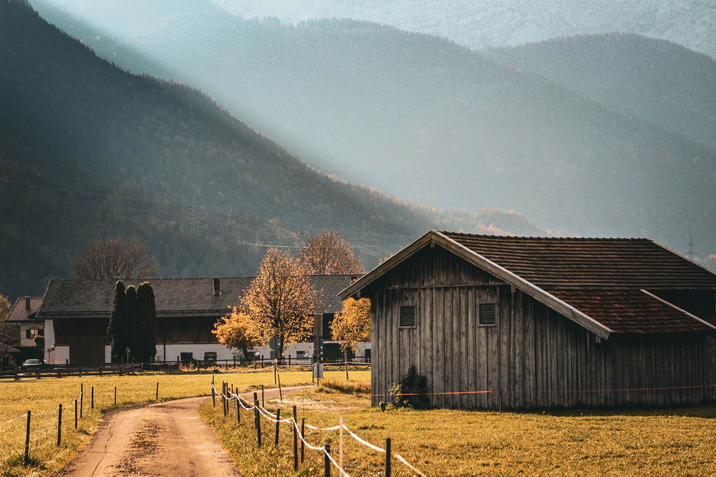 Tips for Renovating Farmhouses image